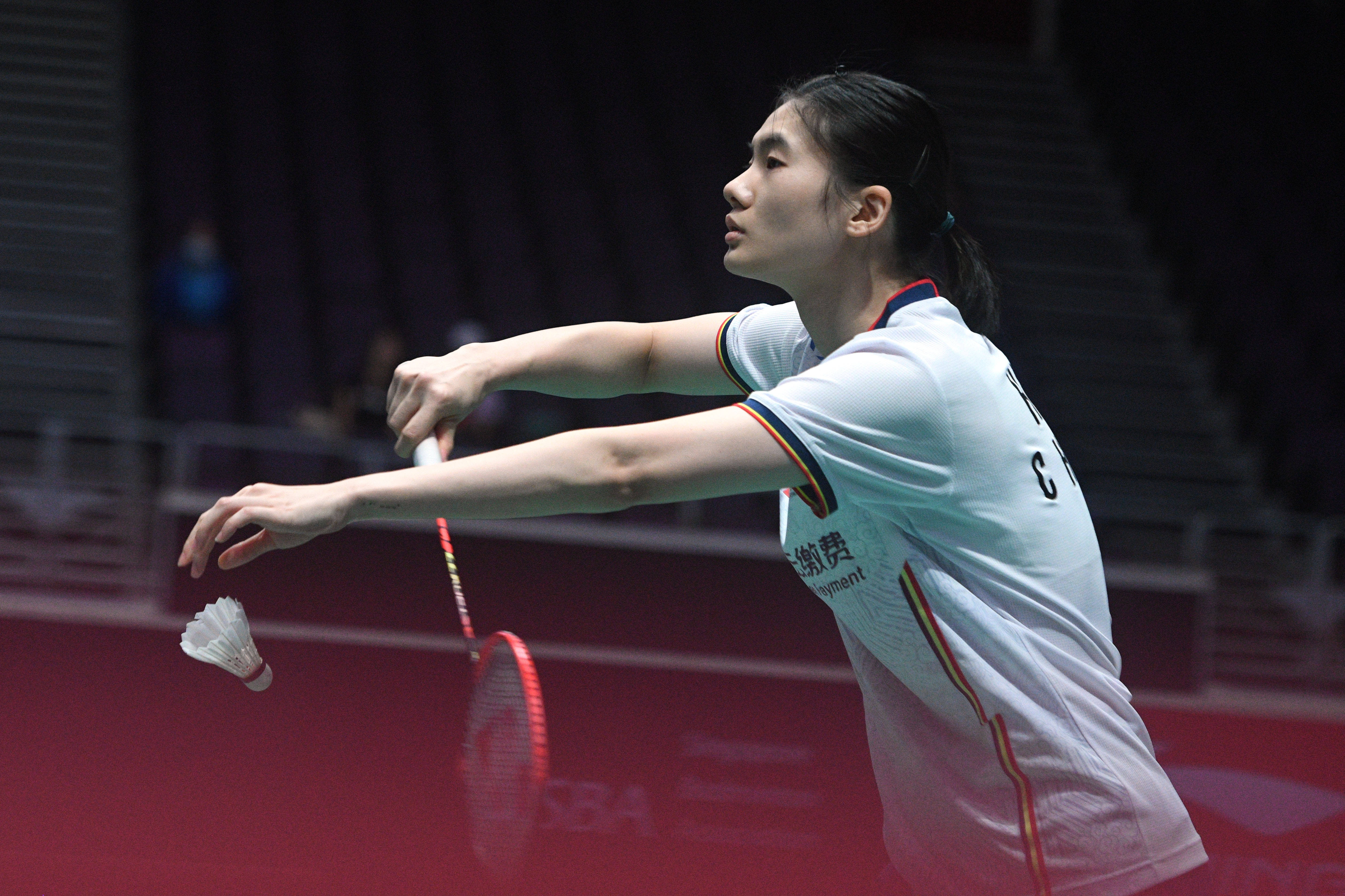 2026世界杯下注-羽毛球接发球羽毛球接发球可以踩线吗